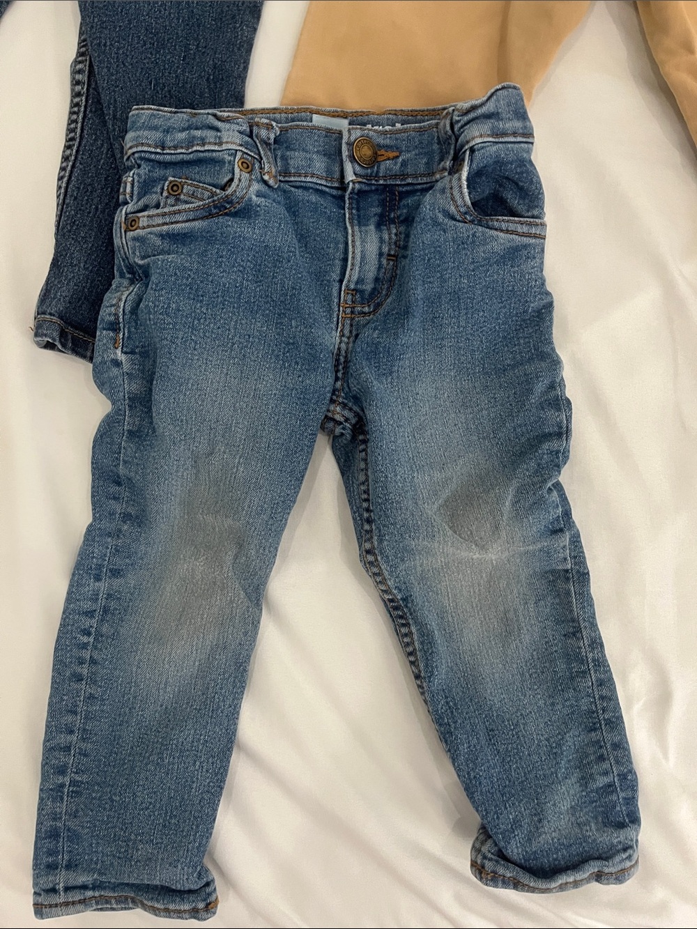 2T pants bundle - Picture 4 of 5